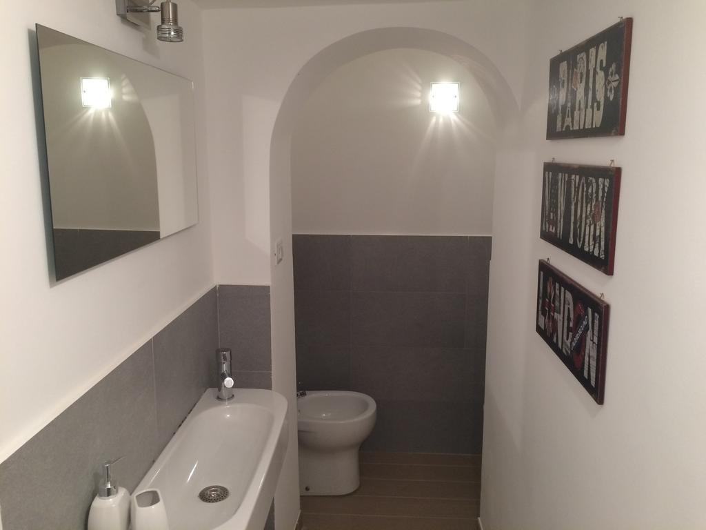 Cabella Fine Flat Genoa Room photo